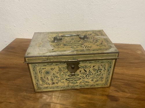 Francia kekszes fémdoboz 1900-körül