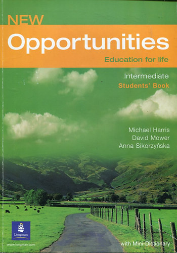 New Opportunities - Intermediate Student's Book - Michael Harris; David Mower; Anna Sikorzynska