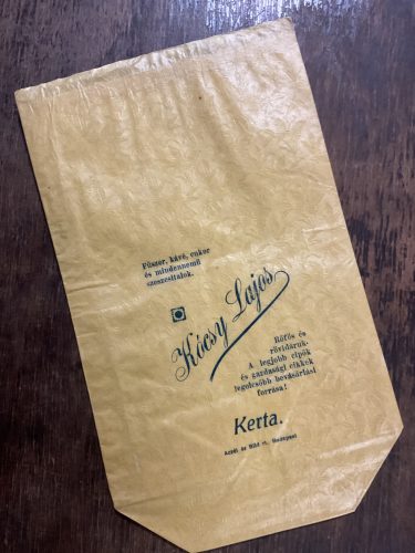 Kócsy Lajos Fűszer, kávé, cukor, rőfös és rövidárú - reklám papírtasak 1930 körül