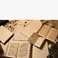 Antik könyvek, ritkaságok